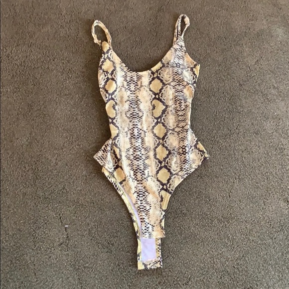 Zaful Tops - Zaful Snakeskin Bodysuit